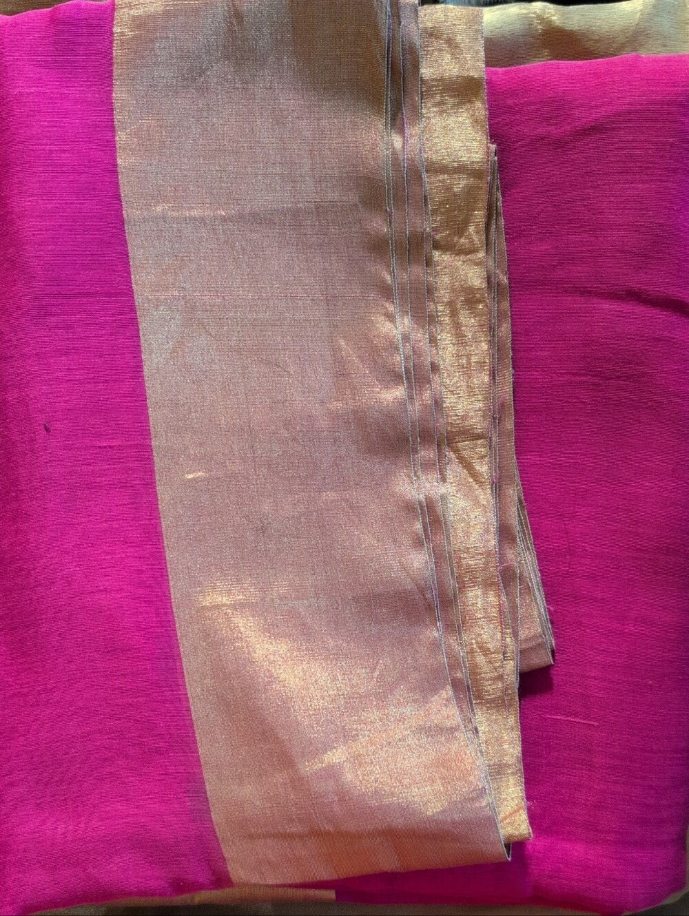 Elegant Magenta Saree with Gold Zari Border